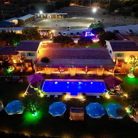 Ride And Hotel Cesme
